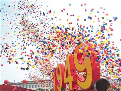 林德献礼国庆70周年,氦气助力70000只气球升空